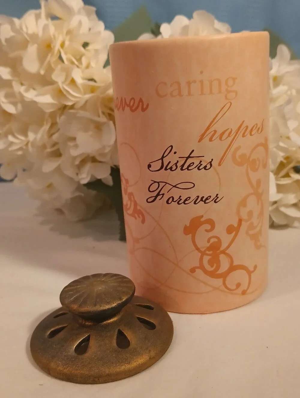 Ceramic Sisters Candle New Heart Warmers